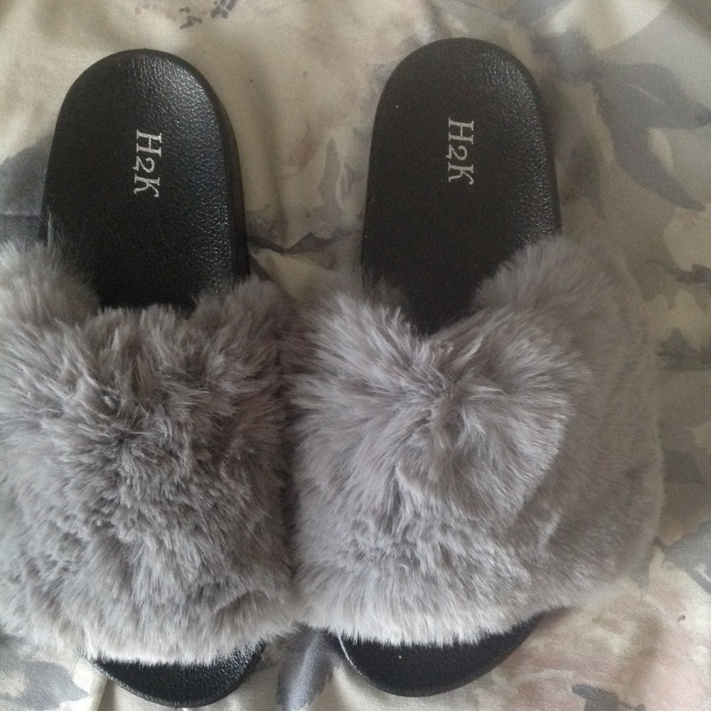 Grey Fur Slides